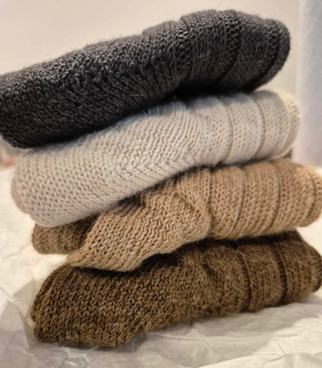 Medium Weight Alpaca Socks - Brown (Chewie and Daphne)